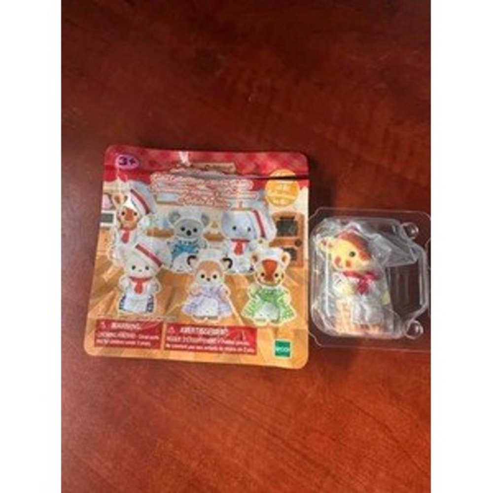 Official Calico Critters Bistro Babies Blind Bag Figure -BRAN
